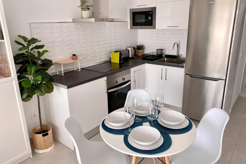 Апартаменты Oasis View Lanzarote Коста-Тегисе Экстерьер фото