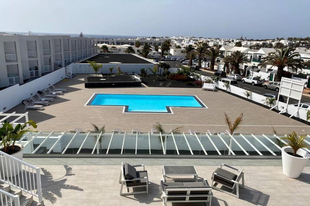 Апартаменты Oasis View Lanzarote Коста-Тегисе Экстерьер фото
