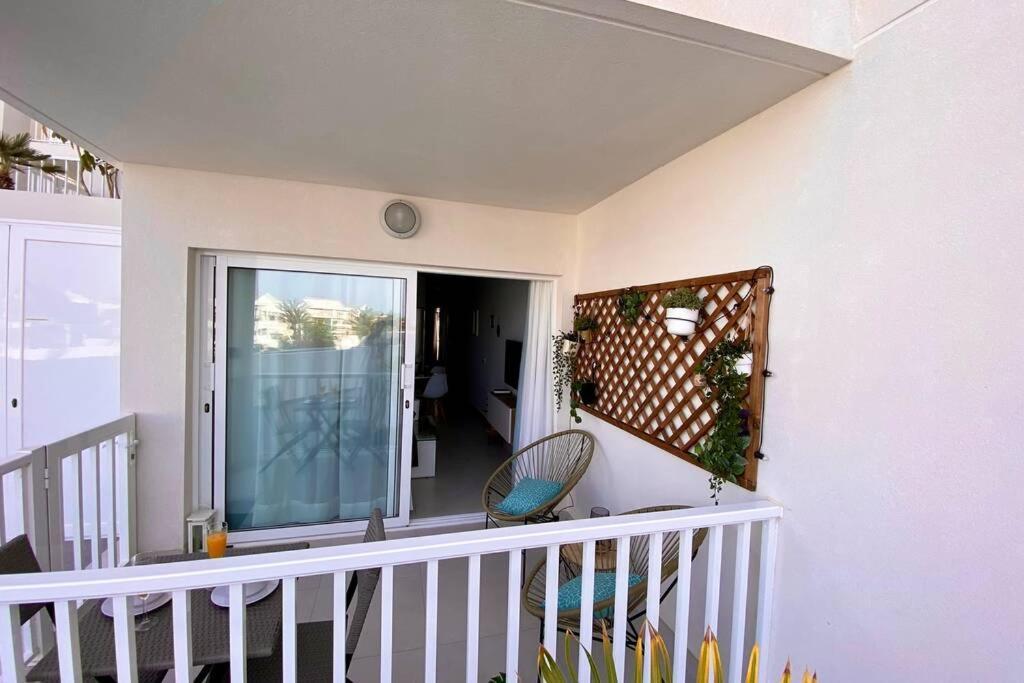 Апартаменты Oasis View Lanzarote Коста-Тегисе Экстерьер фото