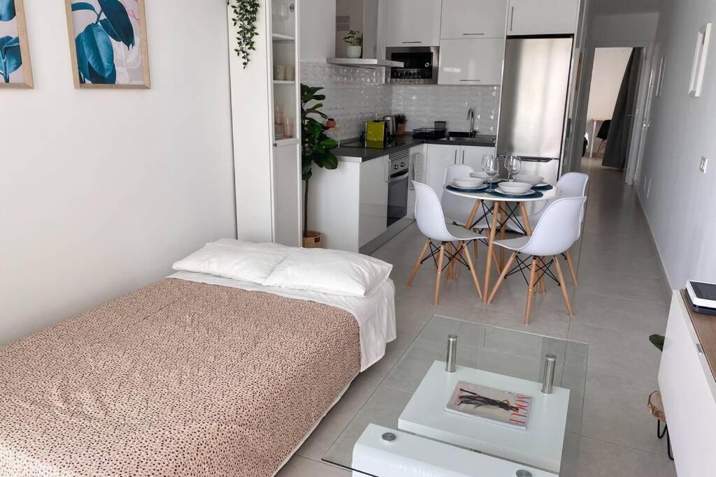 Апартаменты Oasis View Lanzarote Коста-Тегисе Экстерьер фото